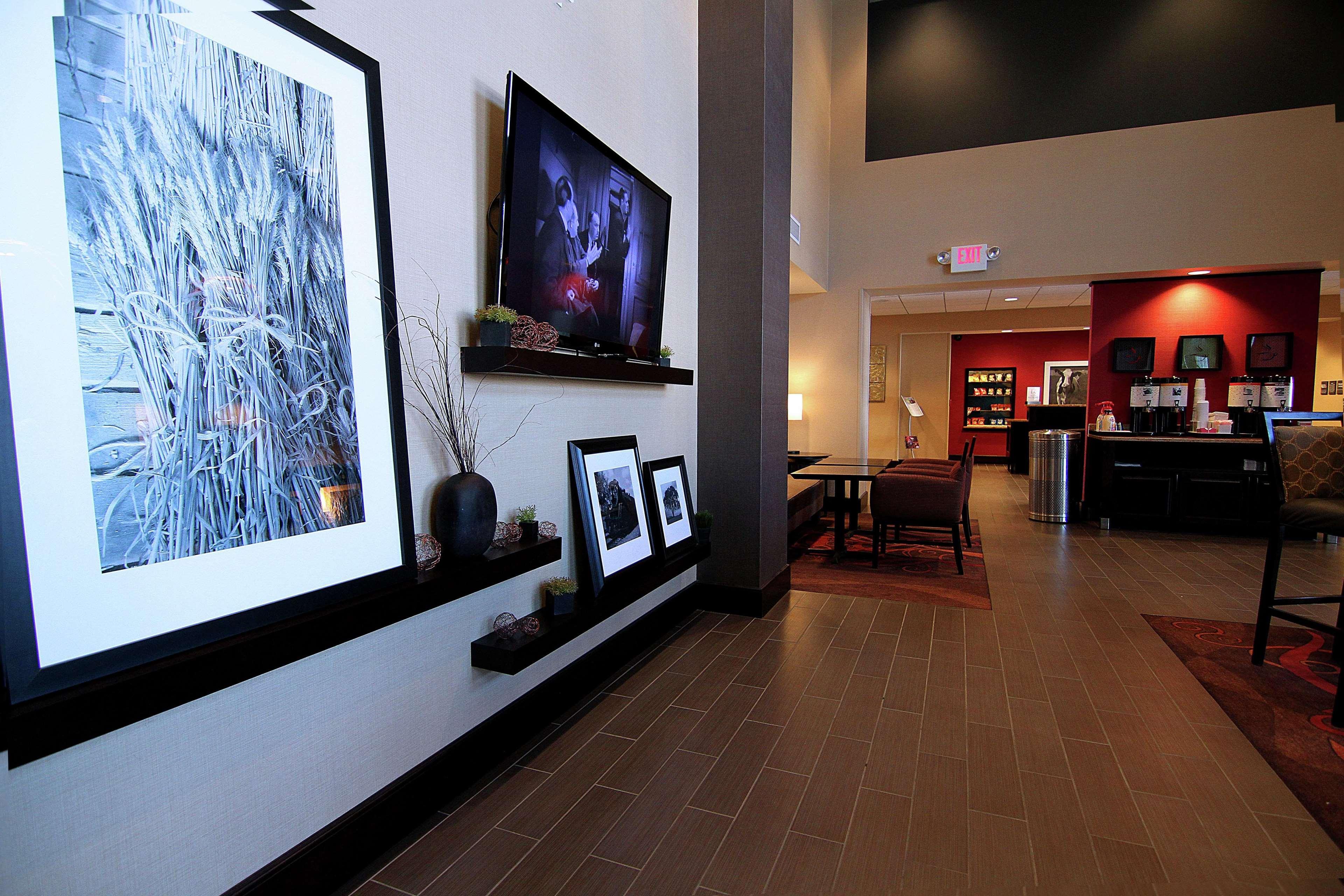 Hampton Inn & Suites Grand Forks Luaran gambar