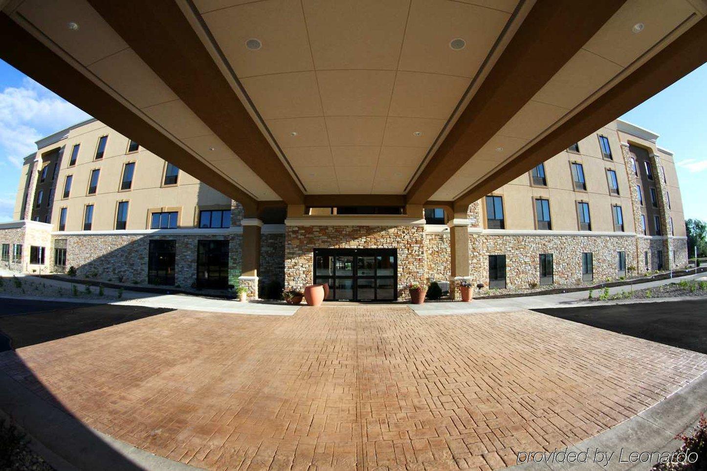 Hampton Inn & Suites Grand Forks Luaran gambar